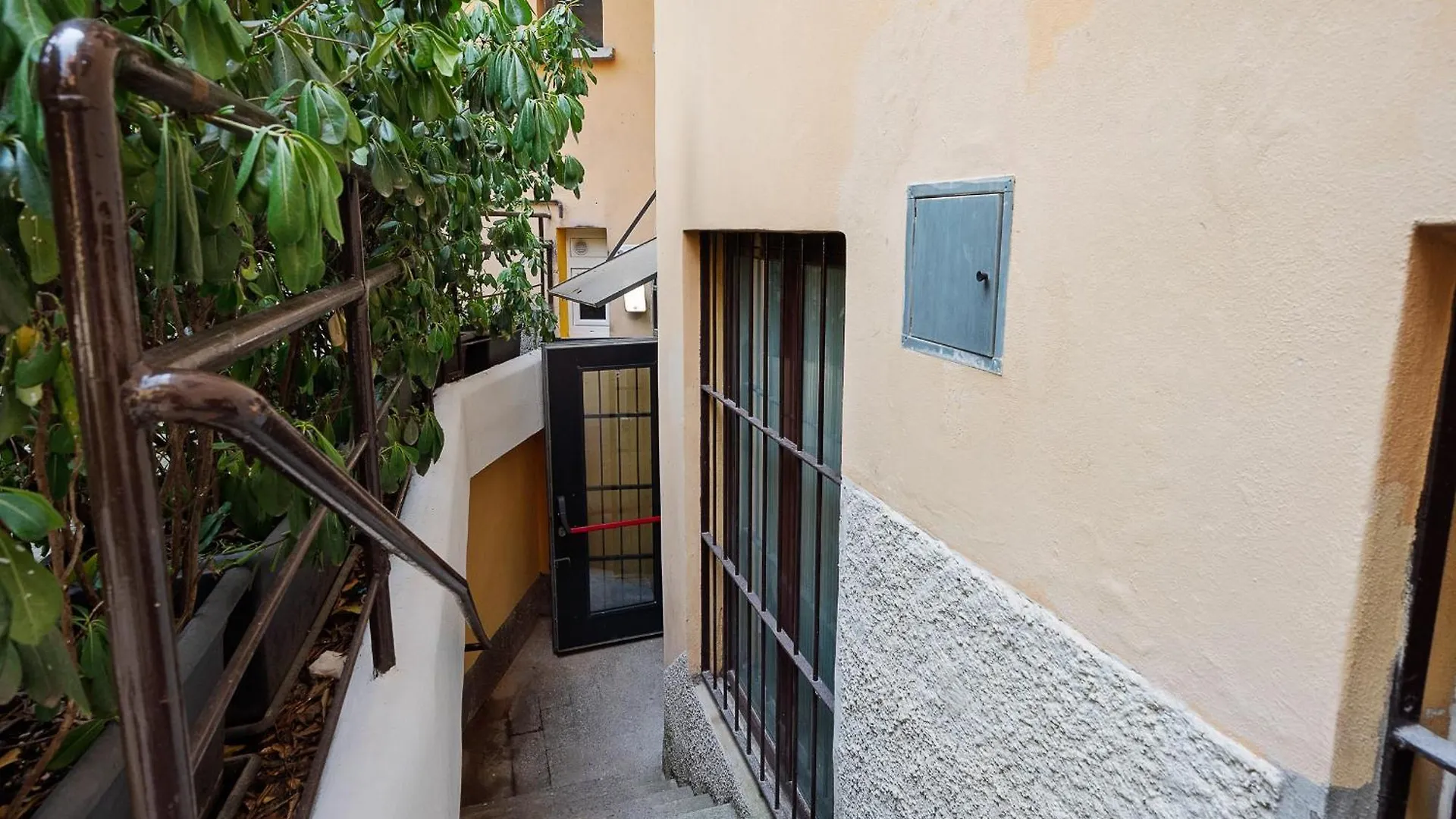 Classbnb - Two Designer Lofts On The Lower Ground Floor Milan