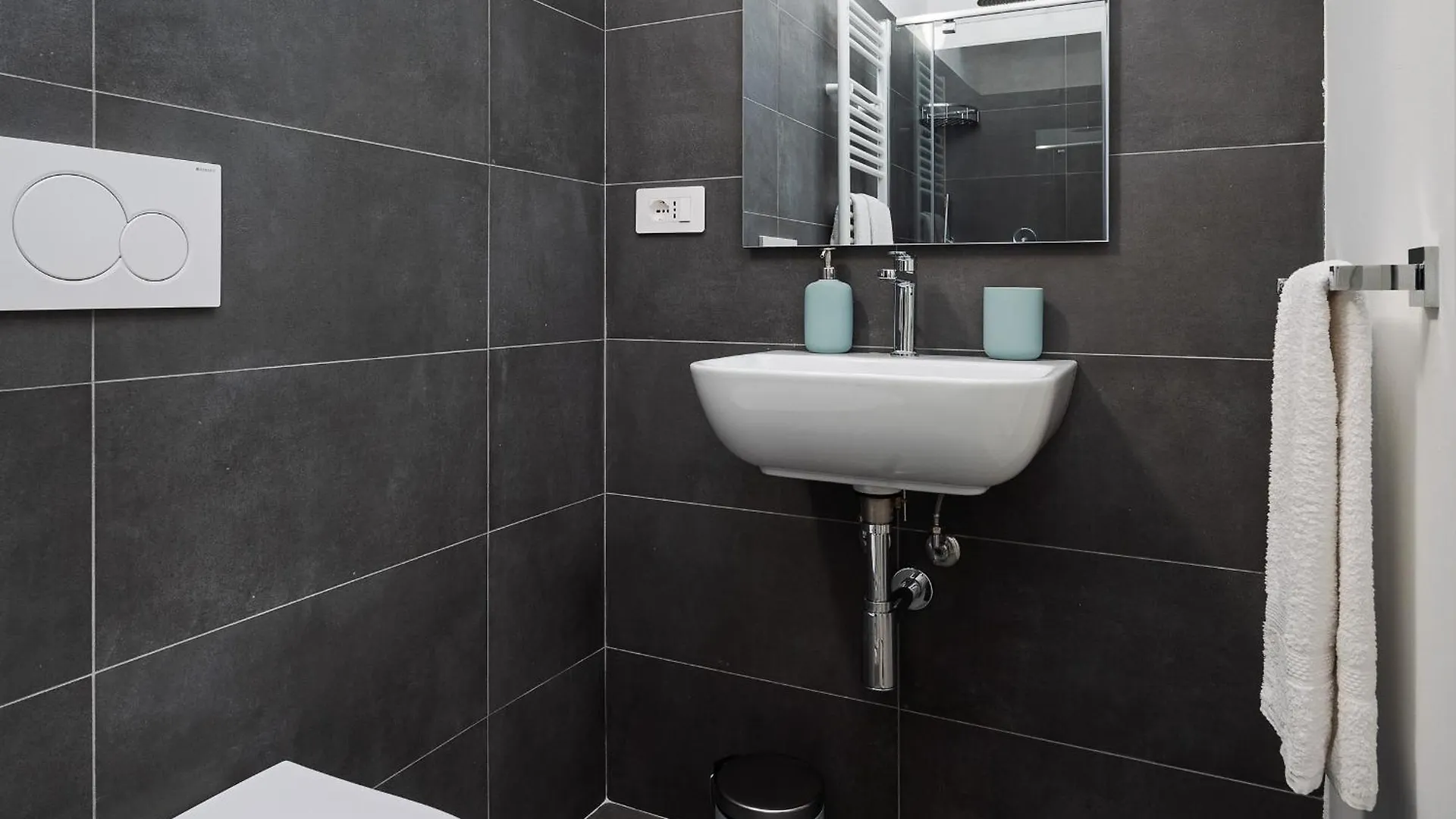 Classbnb - Two Designer Lofts On The Lower Ground Floor Milan Appartement